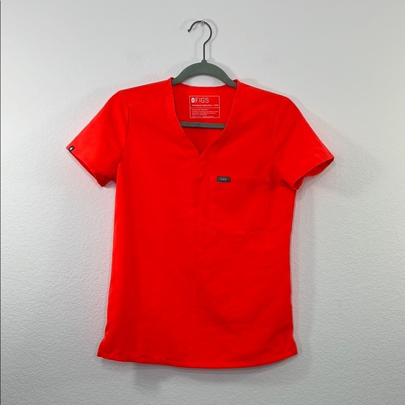 Figs Catarina One-Pocket Scrub Women's Scrub Fiery Coral #5130 - Picture 1 of 7